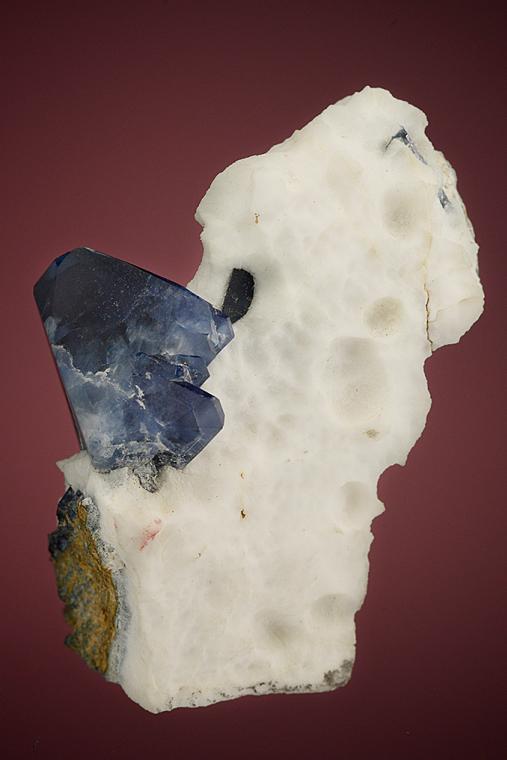 BENITOITE